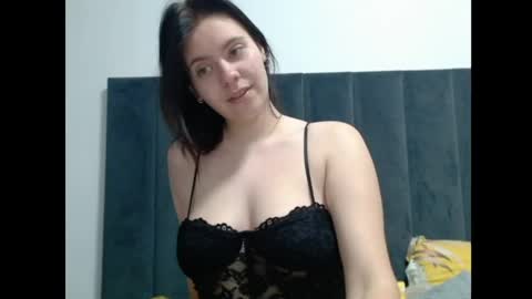 Snapshot of aryaglow chatting on 06/02/26, 01:02 Arya online show from 06/02/26, 01:02