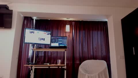 Snapshot of aryahunt chatting on 06/18/26, 09:14 Arianacustom videos available for sale try my special vibes 112233111222333 private copy at request online show from 06/18/26, 09:14