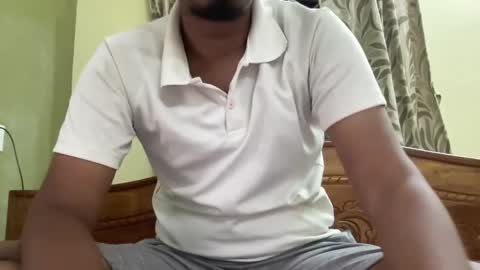 aryan_980763874 online show from 05/16/26, 12:40