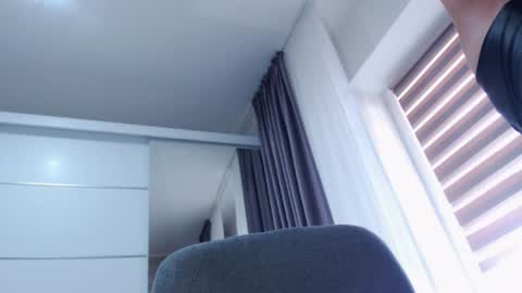 Snapshot of aryanaian1 chatting on 12/23/24, 09:05 AryanAian1 online show from 12/23/24, 09:05