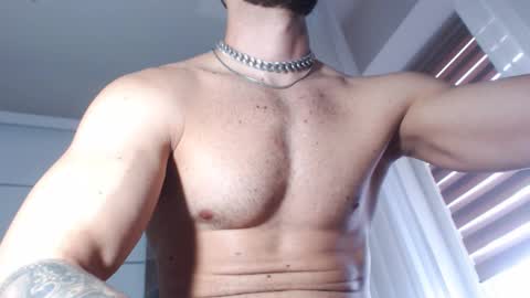 Snapshot of aryanaian1 chatting on 02/02/25, 11:08 AryanAian1 online show from 02/02/25, 11:08