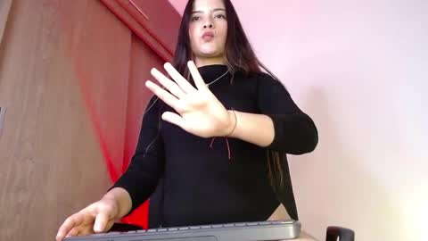 ximena online show from 06/01/26, 01:29