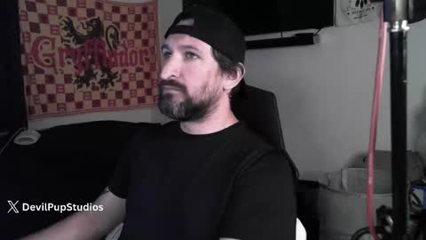 devilPup75 online show from 11/19/25, 04:56