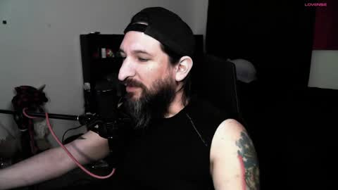 Snapshot of asanator101 chatting on 05/03/26, 01:33 devilPup75 online show from 05/03/26, 01:33