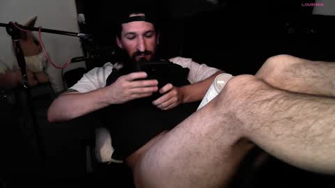 Snapshot of asanator101 chatting on 05/05/26, 06:10 devilPup75 online show from 05/05/26, 06:10