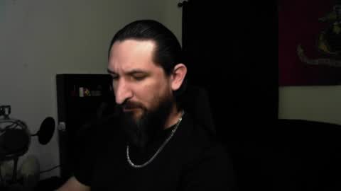 Snapshot of asanator101 chatting on 05/09/26, 06:40 devilPup75 online show from 05/09/26, 06:40