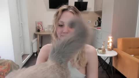 Snapshot of ash1y chatting on 04/05/26, 05:04 Ashley but u can call me Ash im living with neighbor we just friends pls dont ask we not couple online show from 04/05/26, 05:04