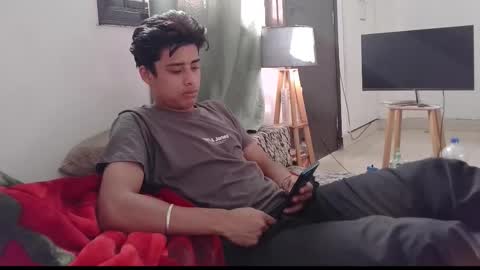 ash2730 online show from 02/15/26, 09:41