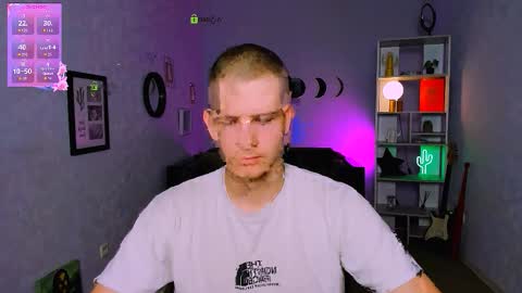 Snapshot of ash_raven_ chatting on 09/20/25, 12:06 ash_raven_ online show from 09/20/25, 12:06