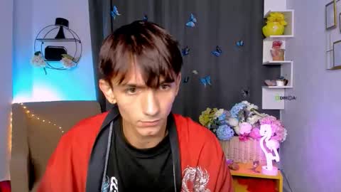 Snapshot of ash_raven_ chatting on 09/24/25, 07:06 ash_raven_ online show from 09/24/25, 07:06
