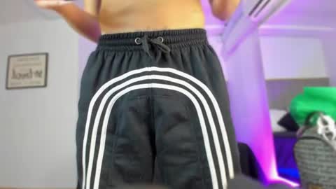 ash_valentine online show from 06/30/26, 07:26