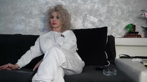 Asha online show from 02/02/26, 08:35