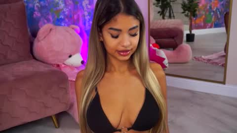 Asha online show from 01/06/26, 12:09