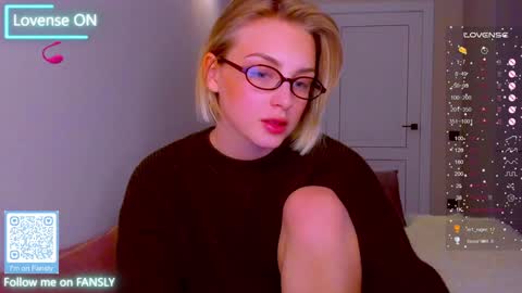 your pretty Ashley online show from 01/28/25, 06:07