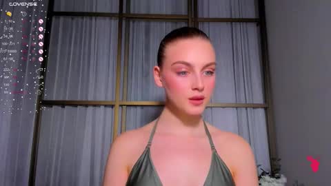 your pretty Ashley online show from 12/05/25, 05:09