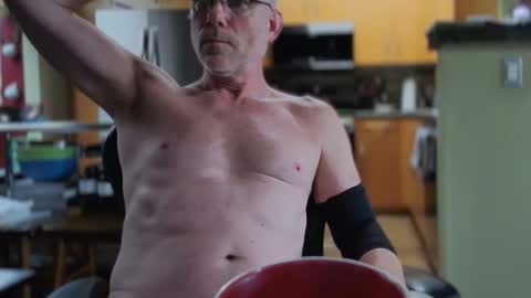 ashbyfulton online show from 10/02/25, 07:10