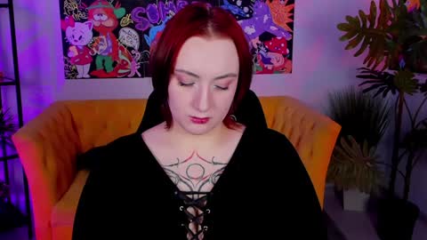 Snapshot of asheluck chatting on 12/14/24, 08:18 AshleyAshe  online show from 12/14/24, 08:18