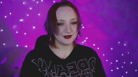 Snapshot of asheluck chatting on 12/21/24, 08:32 AshleyAshe  online show from 12/21/24, 08:32