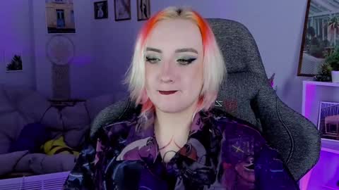 Snapshot of asheluck chatting on 02/08/25, 08:21 AshleyAshe  online show from 02/08/25, 08:21