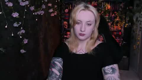 Snapshot of asheluck chatting on 06/16/26, 03:42 AshleyAshe online show from 06/16/26, 03:42