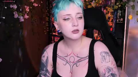 Snapshot of asheluck chatting on 07/19/26, 07:12 AshleyAshe online show from 07/19/26, 07:12