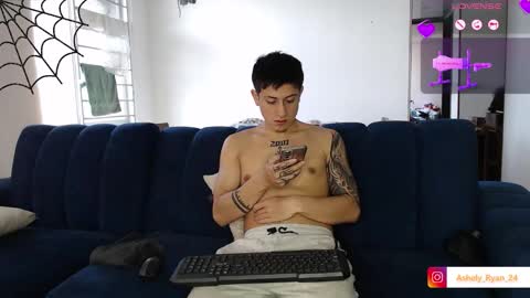 Ashley And Ryan  online show from 10/31/25, 07:37