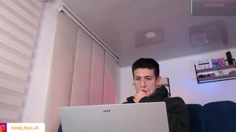 Snapshot of ashely_ryan24 chatting on 07/22/26, 12:24 Ashley And Ryan online show from 07/22/26, 12:24