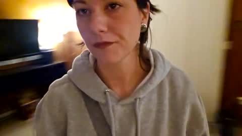 Snapshot of ashelynngrey1986 chatting on 02/23/25, 09:11 Ashelynn Grey online show from 02/23/25, 09:11