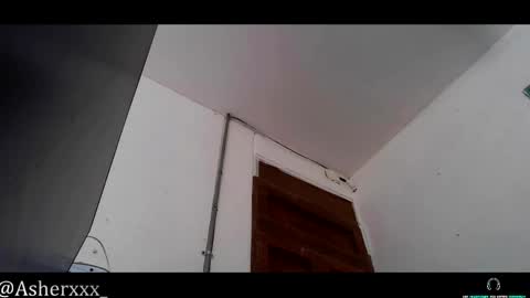 Snapshot of asherxxx_ chatting on 05/06/26, 03:39 CARIBBEAN DREAM online show from 05/06/26, 03:39