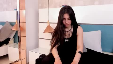 Ashkoreh online show from 10/18/25, 08:53