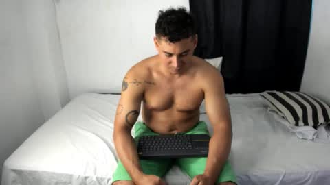 Snapshot of ashlan_king chatting on 10/13/25, 07:14 ashlan_king online show from 10/13/25, 07:14