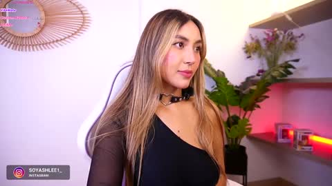 Nay online show from 10/22/25, 12:22