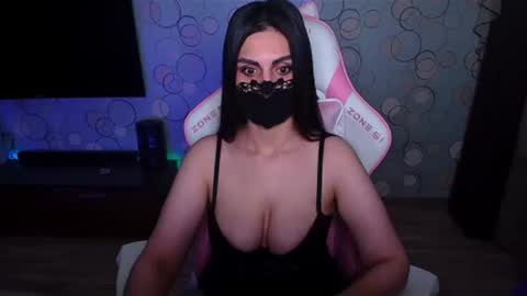  Yasmina   online show from 07/23/26, 02:31
