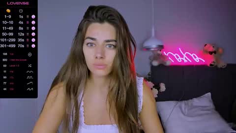 Ashley online show from 11/10/25, 04:28