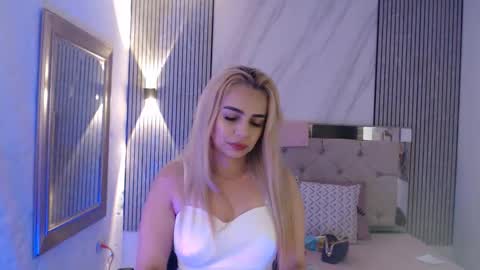 ashley__tylor online show from 02/25/26, 03:05