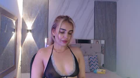 ashley__tylor online show from 04/09/26, 12:10