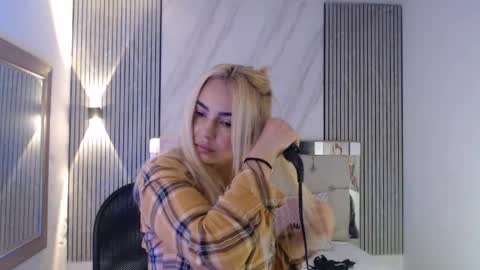 Snapshot of ashley__tylor chatting on 06/08/26, 03:56 ashley__tylor online show from 06/08/26, 03:56
