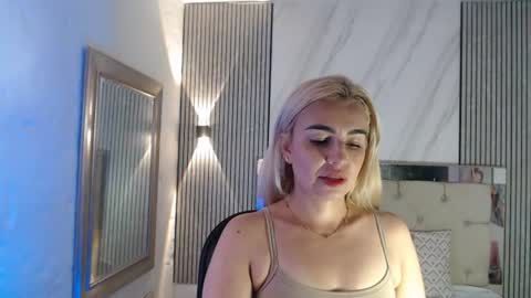 Snapshot of ashley__tylor chatting on 06/10/26, 07:02 ashley__tylor online show from 06/10/26, 07:02