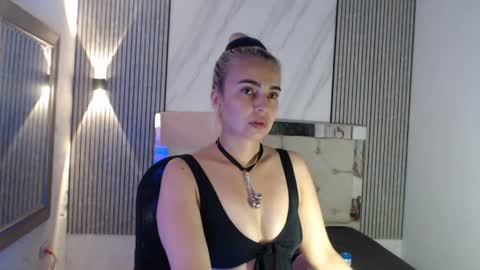 ashley__tylor online show from 06/29/26, 07:25