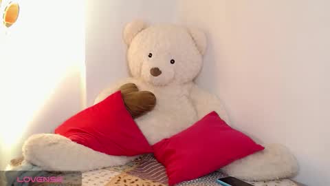 Snapshot of ashley_amoret94 chatting on 09/28/25, 12:38 ashley_amoret94 online show from 09/28/25, 12:38