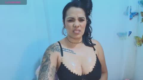 Snapshot of ashley_joyx_ chatting on 05/12/26, 04:20 ashley_joyx_ online show from 05/12/26, 04:20