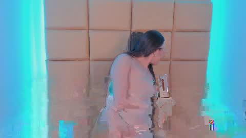 ashley_js online show from 04/08/26, 10:21