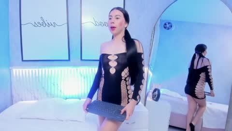 Snapshot of ashley_lee4u chatting on 05/15/26, 11:12 ASHLEY online show from 05/15/26, 11:12