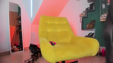 ashley_leon_ online show from 03/29/26, 01:00