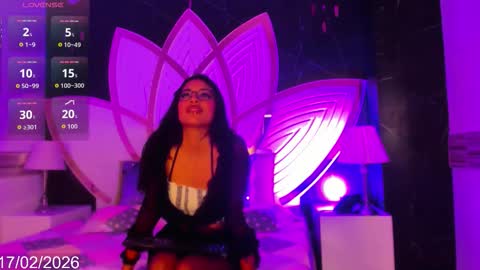 Snapshot of ashley_medina chatting on 03/09/26, 01:15 ASH online show from 03/09/26, 01:15