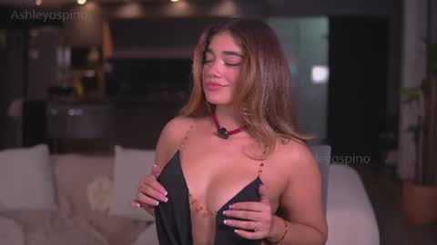  Ashley  online show from 07/25/26, 12:31