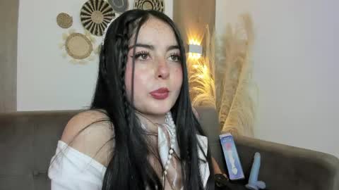 Snapshot of ashley_petit chatting on 05/02/26, 12:32 ashley_petit online show from 05/02/26, 12:32