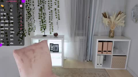 Snapshot of ashley_swan chatting on 02/09/25, 12:49 Ashley next stream on Sunday online show from 02/09/25, 12:49