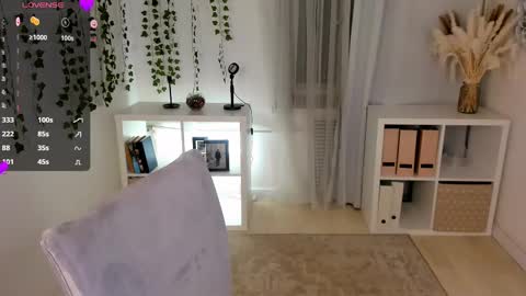 Snapshot of ashley_swan chatting on 02/24/25, 12:20 Ashley next stream on Sunday online show from 02/24/25, 12:20