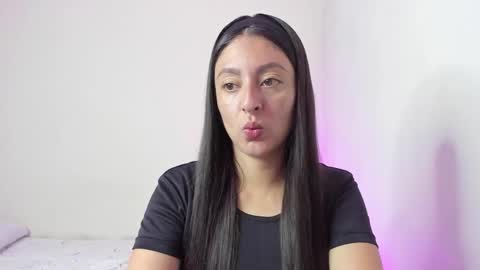 Ashley online show from 09/18/25, 03:47